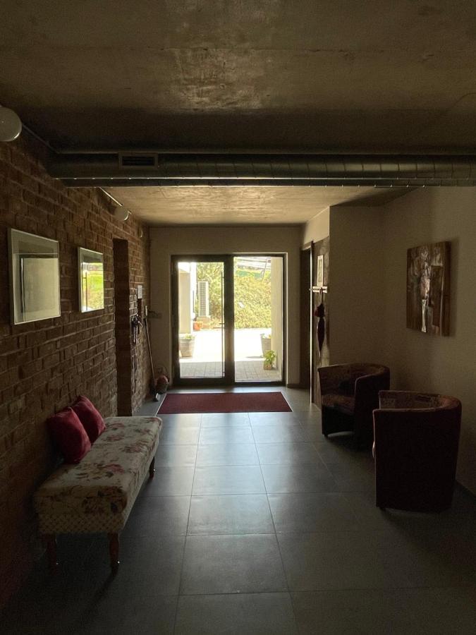 Ubytovani U Vinice Melnik Bagian luar foto